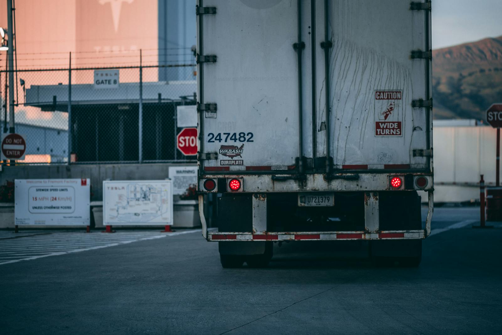 Photo by Craig Adderley White Freight Truck Close-up Photography
